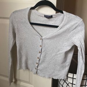 Long sleeve crop top size small, only worn 2 times
